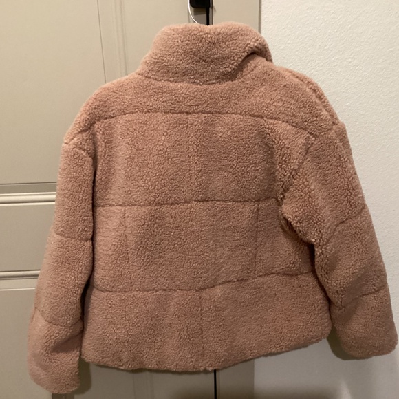 Levi's Quilted Faux Fur Short Teddy Jacket, size M - Picture 10 of 16